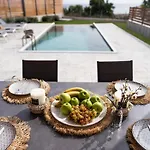 Luxury Nissovilla With Private Pool & Sea Views Kolymbia