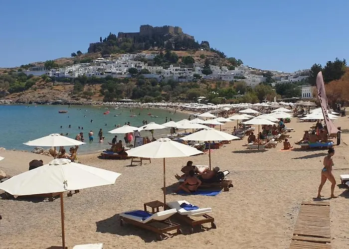 Luxury Nissovilla With Private Pool & Sea Views فيلة كولومبيا