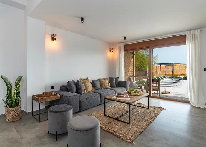 فيلة Luxury Nissovilla With Private Pool & Sea Views كولومبيا