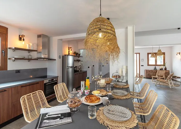 Luxury Nissovilla With Private Pool & Sea Views *