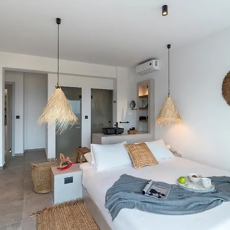빌라 Luxury Nissovilla With Private Pool & Sea Views 콜림비아